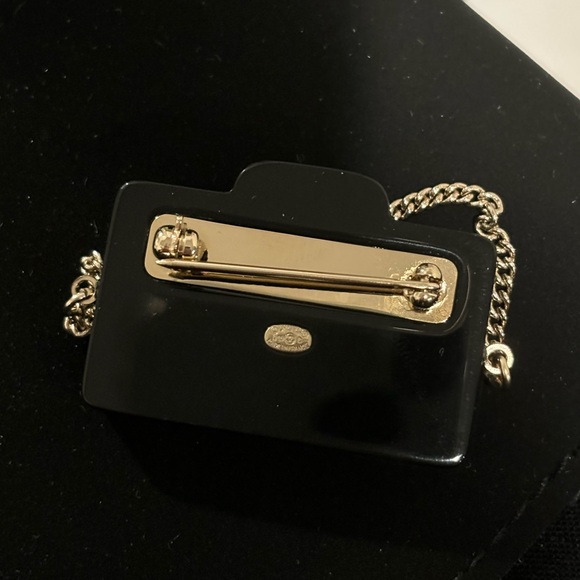 Chanel Camera Brooch - Picture 4 of 4